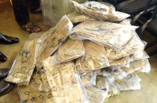<p>Dossier interception d’effets militaires à Butembo : Le tribunal acquitte les trois prévenus cités</p>
