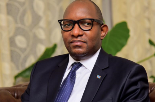 <p>Le 1er Ministre salue la dénonciation courageuse et sans complaisance par Félix Tshisekedi, de l’implication directe du Rwanda dans l’agression en RDC</p>
