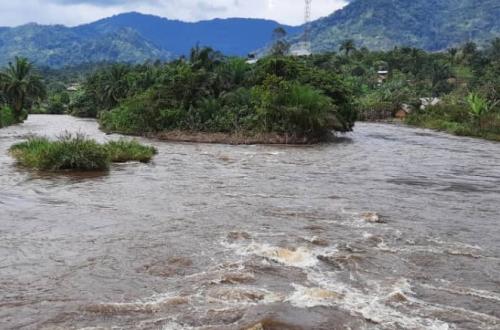 <p>Vingt-quatre heures après sa noyade, une femme retrouvée morte dans la rivière Thaliha</p>

