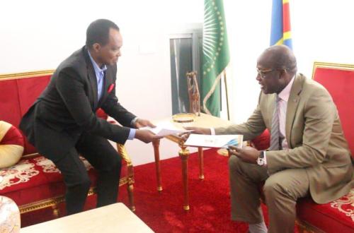 <p>Karega quitte Kinshasa ce lundi après sa notification, le chargé d’affaires de la RDC à Kigali rappelé à Kinshasa</p>
