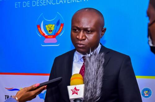 <p>Embargo sur les achats d’armes par la RDC : Le député Munubo dépose une question orale avec débat adressée au ministre des Affaires étrangères</p>
