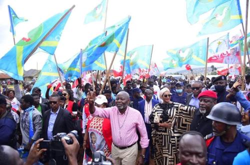 <p>En meeting populaire à Butembo : Vital Kamerhe implore le pardon de public</p>
