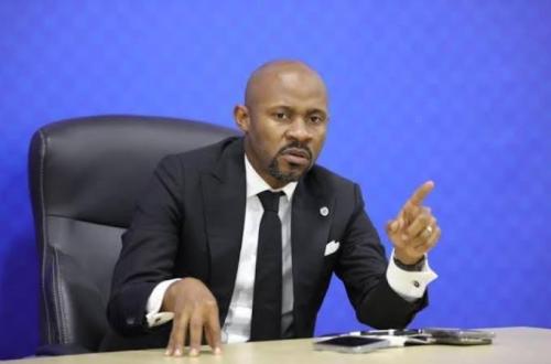 Patrick Muyaya appelle à la vigilance face à l’agression Rwandaise et défend la stratégie de communication du gouvernement