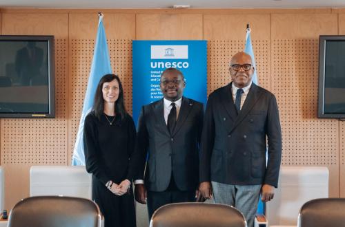 Paris : Maître Guy Loando Mboyo renforce des partenariats pour l’Académie parlementaire de la RDC