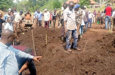 Sud-Kivu : après plus de 40 ans d'inactivité, l'INERA réhabilite son étang piscicole de recherche à Mulungu
