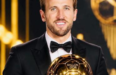 Football : l’Anglais du Bayern Harry Kane remporte enfin son premier ballon d’or