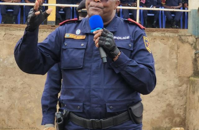 Beni : « N’arrêtez pas des citoyens sans raison » (Commissaire Dieudonné Makambo à la police du Nord-Kivu)