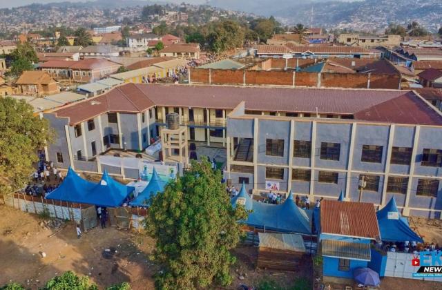 Beni : le Sénateur Papy Machozi dote l’ISC d’un nouveau campus au standard International
