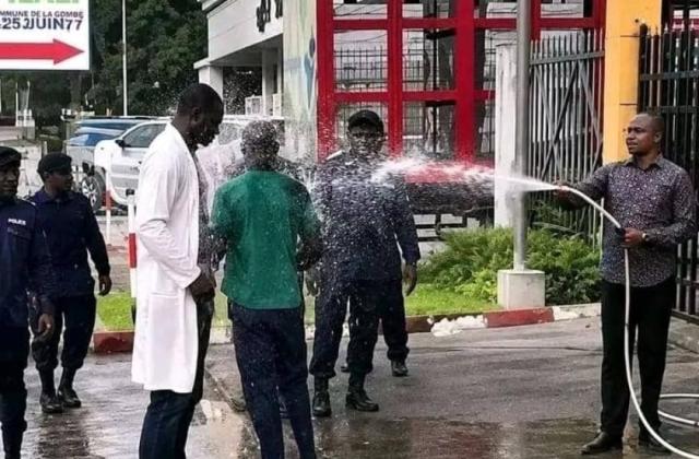 Kinshasa : le gouvernement ordonne l'interpellation immédiate d'un officier supérieur ayant agressé des médecins