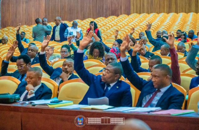 RDC : l'Assemblée Nationale opte pour le projet de loi portant réhabilitation du Gouvernement