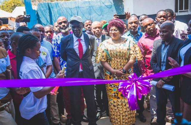 Uvira : le gouvernement lance le centre d'incubation des jeunes entrepreneurs du Sud-Kivu