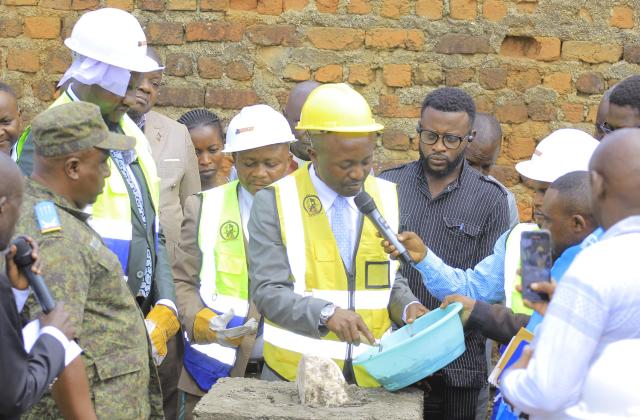 Ituri : lancement des travaux de construction du bâtiment de la Division provinciale du Commerce extérieur