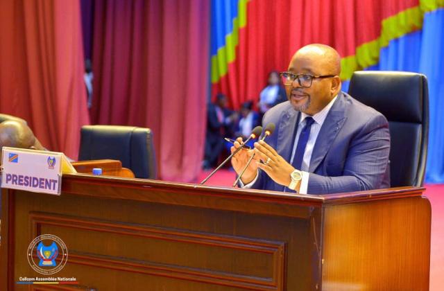 RDC : Aimé Boji condamne les propos tenus dans une vidéo virale attribuée à Fils Mukoko, appelant à armer les civils