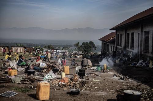 <p>Depuis mars, des violents affrontements opposent l’armée congolaise aux rebelles du M23 dans le Rusthuru. Des milliers de personnes ont fuient leurs maisons craignant pour leur sécurité. ©Moses Sawasawa.</p>
