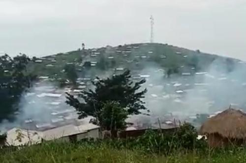 <p>2 personnes tuées et plus de 400 maison ms incendiées par les miliciens de Codeco à Mbitso</p>
