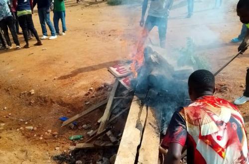 <p>Un jeune présumé ADF brûlé vif à Mambasa</p>

