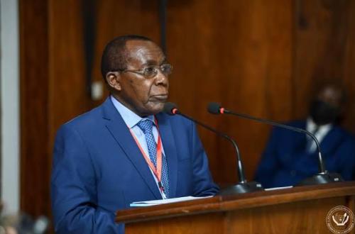 <p>Le Ministère de la Défense entend développer une activité de production d’armement, d’équipements et de production des médicaments</p>
