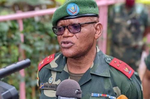 <p>Guerre contre le M23 : Le gouverneur militaire du Nord-Kivu appelle à la vigilance et exhorte la cessation des manifestations populaires susceptibles de favoriser l’infiltration de l’ennemi</p>
