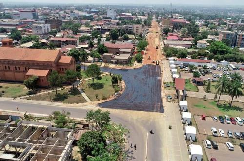 <p>A Lubumbashi, de nombreux habitants sont contre un nouveau round de négociations avec le M23</p>
