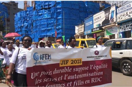 Sud-Kivu : Plusieurs femmes de Bukavu dans une marche pacifique pour dénoncer l’agression de la RDC par le Rwanda sous couvert du M23