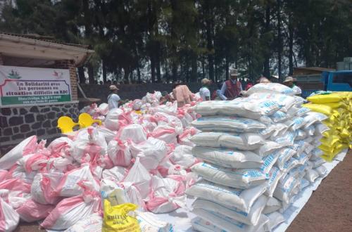 Nord-Kivu : Le FDAPID apporte une assistance de plusieurs tonnes de vivres et non vivres aux orphelins et déplacés de guerre
