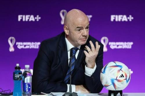 Conflit Ministère des Sports vs FECOFA : La FIFA brandit la menace de suspension ! 
