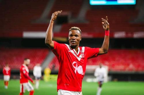 RDC-Léopards : Première récompense individuelle pour Glody Lilepo avec Valenciennes
