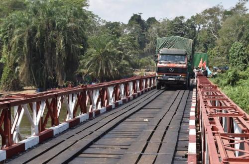 L'armée supprime barrière illégale érigée au niveau du pont Semuliki