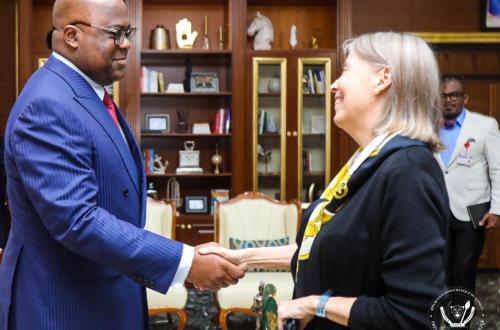 79e Assemblée générale des Nations-unies, Tshisekedi et l'ambassadrice des USA échangent sur la participation de la RDC