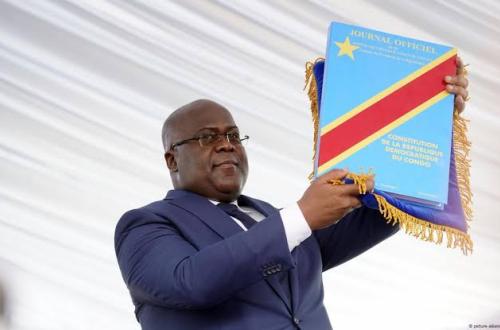 RDC : Réunis à Kalemie, les Gouverneurs de Provinces approuvent à l’unanimité le projet de révision de la constitution