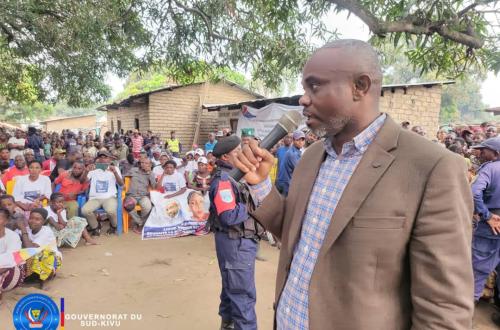 Je vais réunir tous les Seigneurs de geurre de Fizi, je vais leurs demander de venir combattre aux côtés des FARDC (Jean-Jacques Elakano)