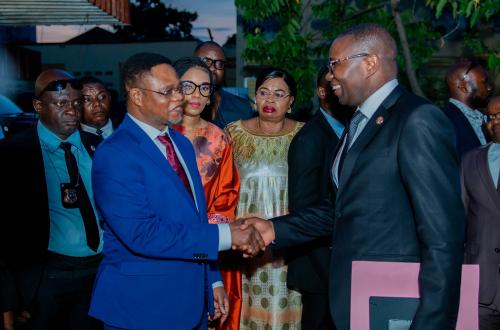 A/B50 de Julien Paluku apporte sa contribution pour la défense de l'intégrité territoriale de la RDC