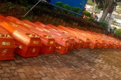 Inhumation à Bukavu des 15 personnes tuées lors du meeting du M23