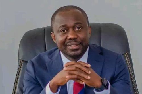 L’ancien gouverneur Joseph-Stéphane Mukumadi annonce son ralliement à l’Alliance du Fleuve Congo (AFC/M23)