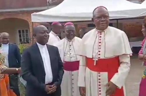 RDC : le Vatican suspend la formation des séminaristes à Wamba, le cardinal Fridolin Ambongo envoyé en mission de pacification