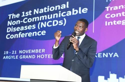 Le secrétaire principal aux services médicaux, le Dr Ouma Oluga, a lancé mercredi 19 novembre, le plan opérationnel national PEN-Plus Kenya 2024