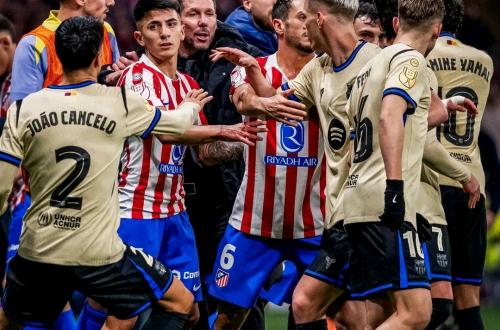 Football : le Barça et l'Atlético jouent leur survie ce soir