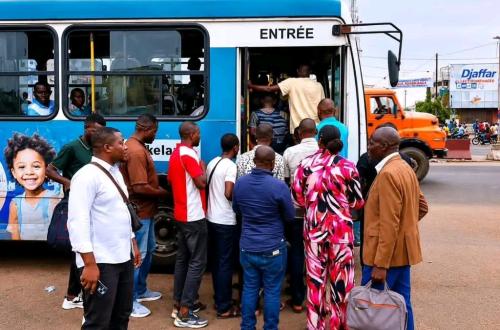 Mondial 2026 : Kinshasa met en circulation des « Bus de nuit ya Ofele » pour les supporters des Léopards