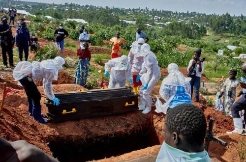 Ebola en RDC : plus de 4 800 cas et 2 272 morts dans six provinces touchées
