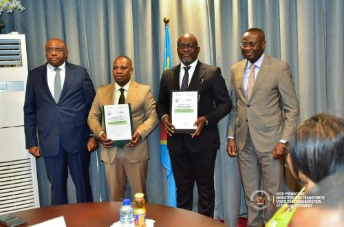 RDC : un projet de 2,38 millions de dollars pour aménager les voies fluviales du Sud-Ubangi et du Kasaï