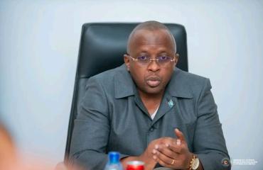Renforcement de la discipline et de la transparence aux frontières de la RDC : Jacquemin Shabani mène la charge