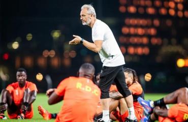 Eliminatoire Coupe du monde 2026: "On peut se qualifier comme 1er, tout comme barragiste" (S. Desabre)