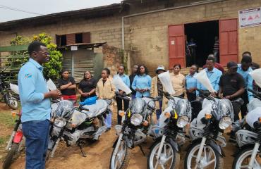 RDC : la société « Bahari SARL » dote ses meilleurs agents de 2025 des motos en guise d’encouragement