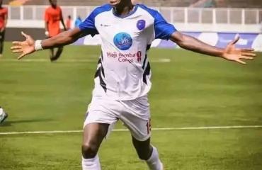 LINAFOOT : l’attaquant de Dauphin Noir Candidat Mapendo détrône Trésor Mputu au classement historique