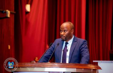 RDC : le député Saidi Balikwisha interpelle le gouvernement sur l’accès aux permis de conduire biométriques