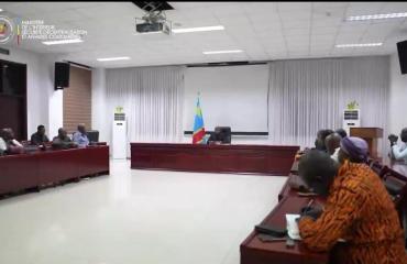RDC : Jacquemain Shabani à l'écoute des députés du Grand Kasaï avant sa tournée