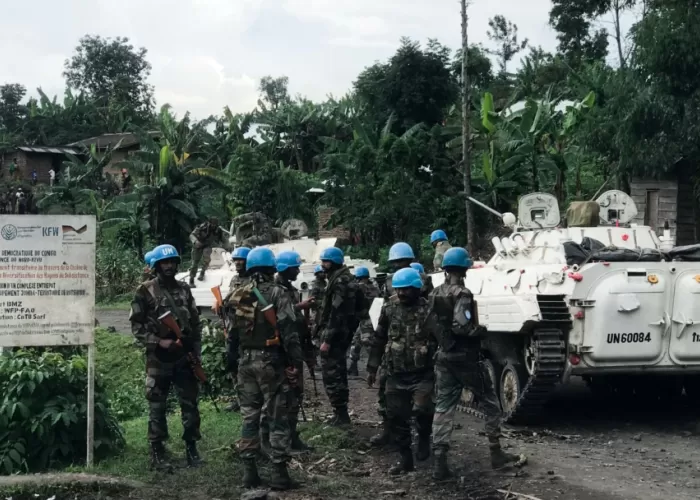 <p>4 casques bleus blessés dans des combats contre le M23, dont 2 par un tir de mortier : La mission dit être prête à riposter vigoureusement en cas de nouvelle agression sur ses bases</p>
