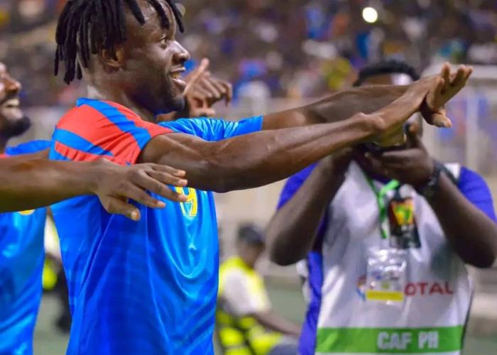 Football : Fiston Mayele et Siadi Baggio prêts à rejoindre la sélection nationale en Espagne