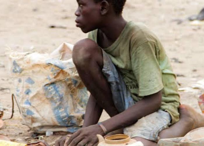 Goma : les enfants ramassant les mitrailles exposés aux dangers des explosives à cette période de guerre, Julienne Kasilamo appelle à la sensibilisation