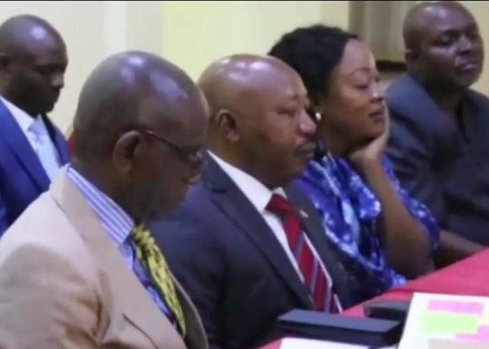 Installation solennelle du nouveau gouvernement provincial et du cabinet du gouverneur